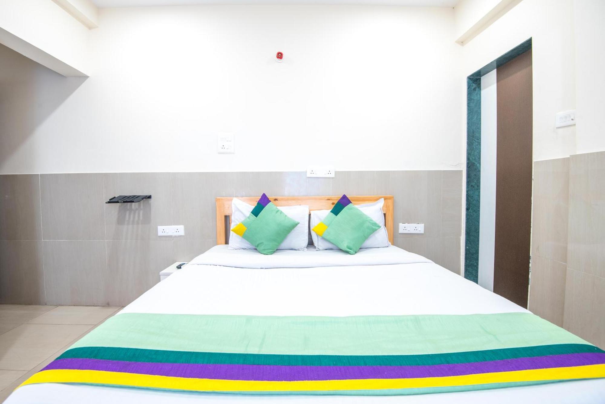 Treebo Empire Executive Premium, Hinjewadi Hotel Hinjawadi Luaran gambar